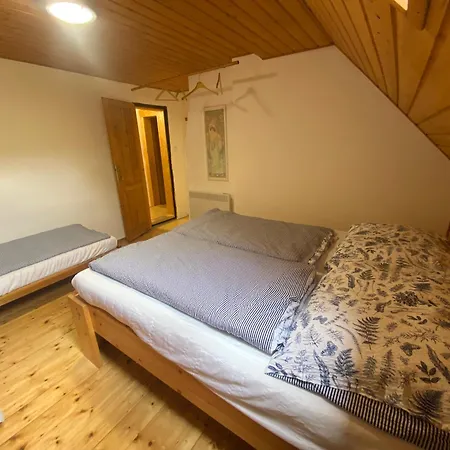 Zvonicka 3*